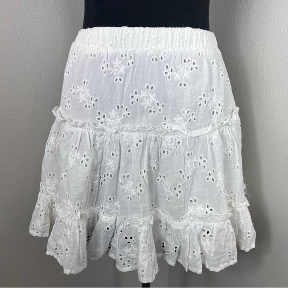 Polly White Eyelet Summer Ruffle Mini Skirt Embroidered - Picture 2 of 9